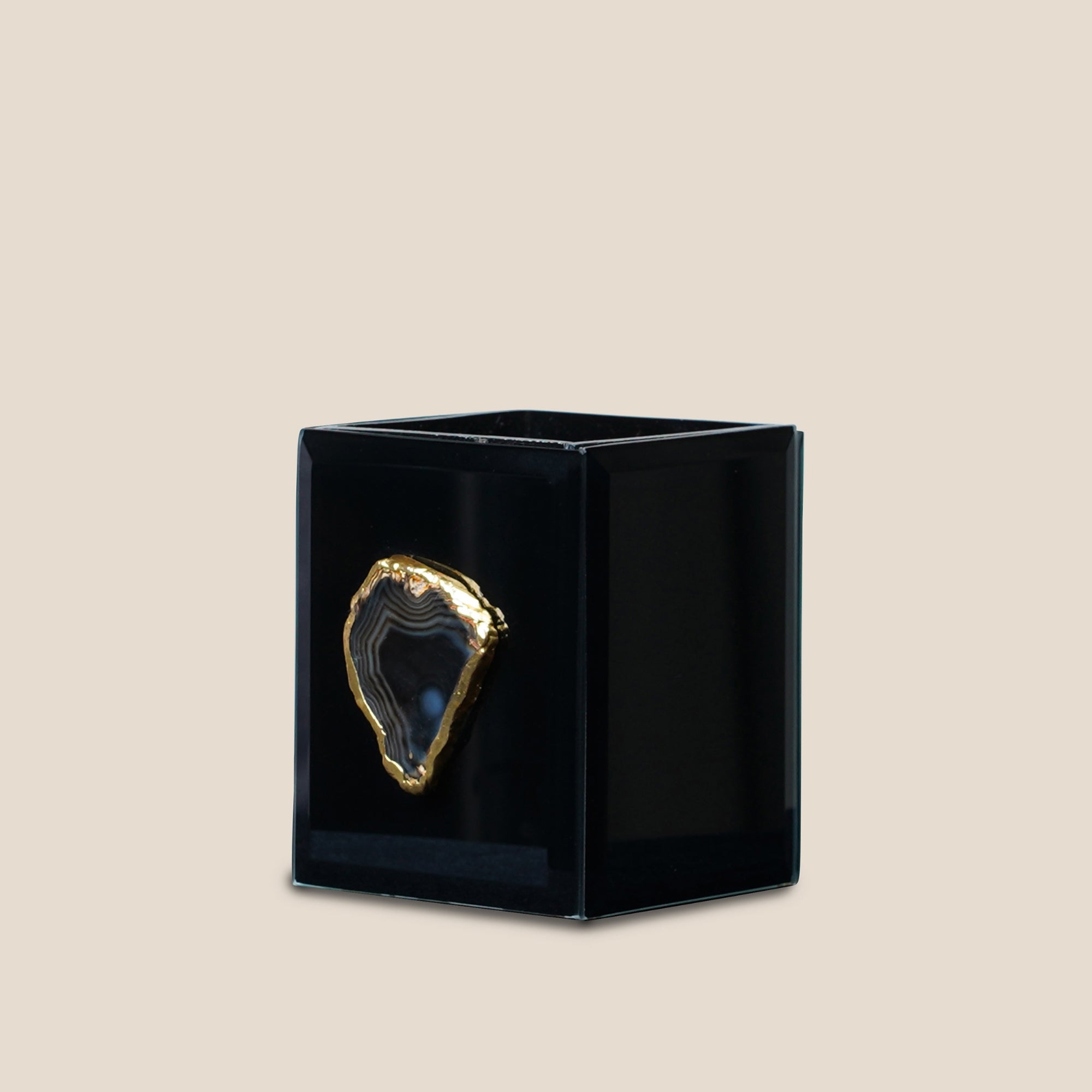 Black Glass tumbler with Agate Accent
