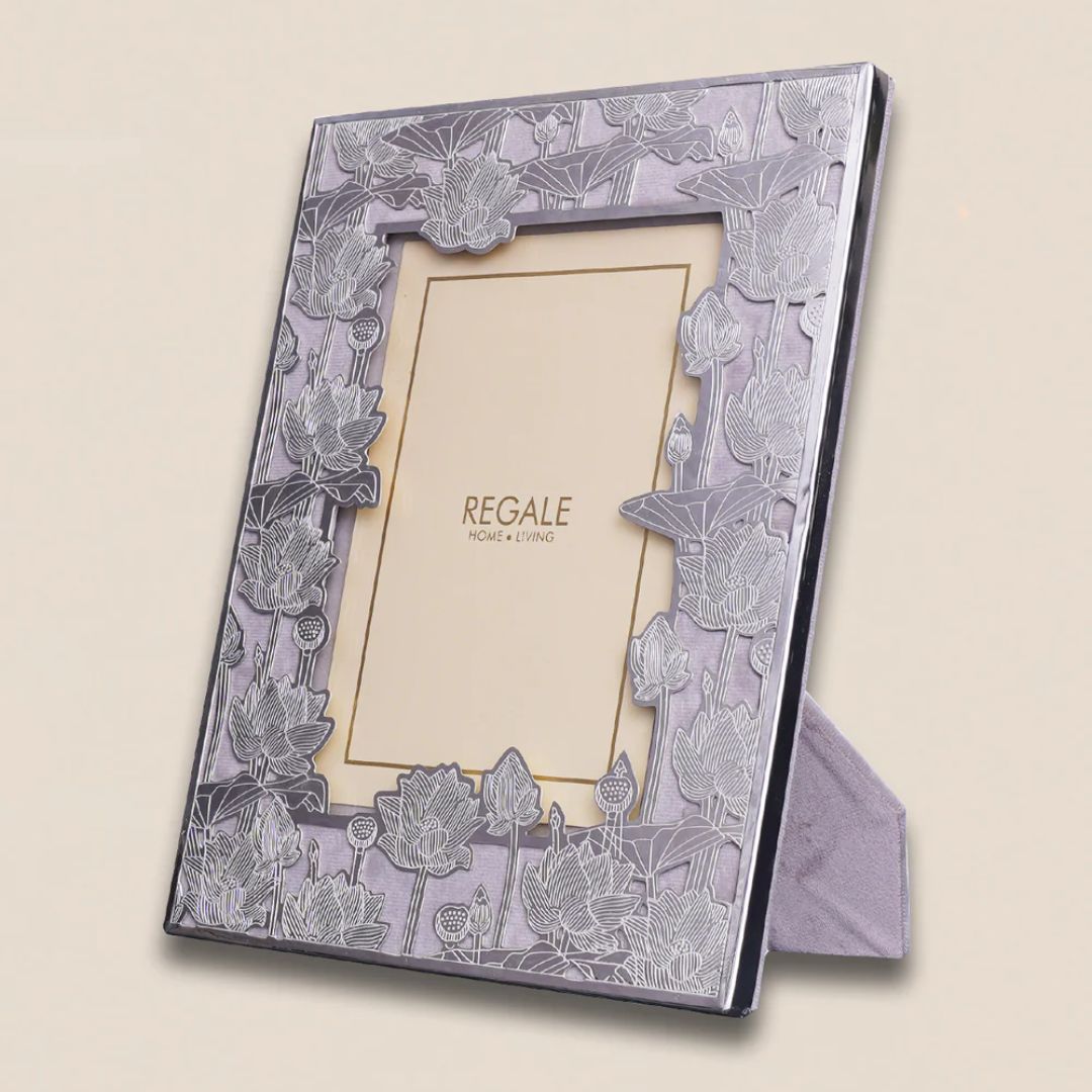 Silver Plated Lotus bloom Photoframe - Grey