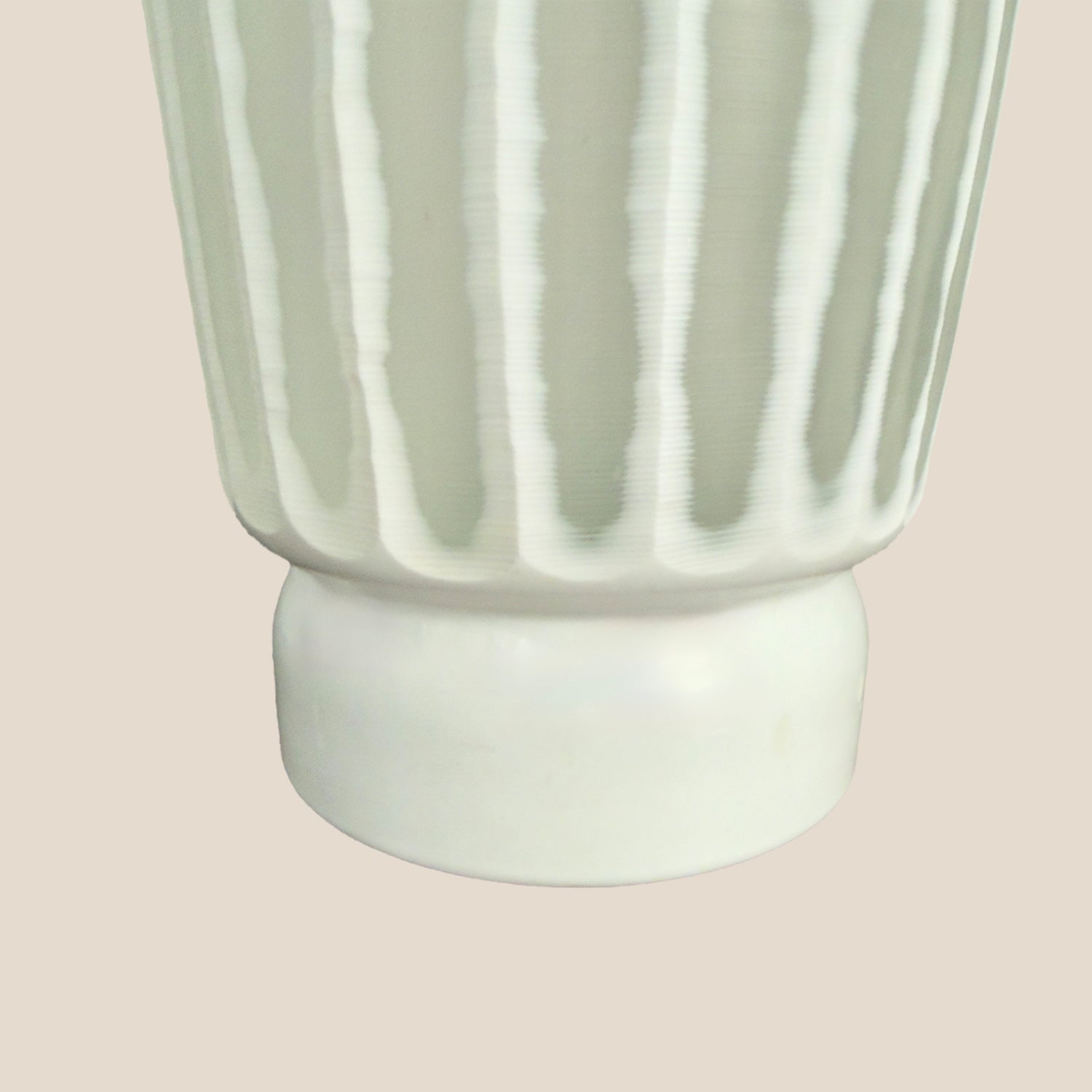 White Vaso Vase