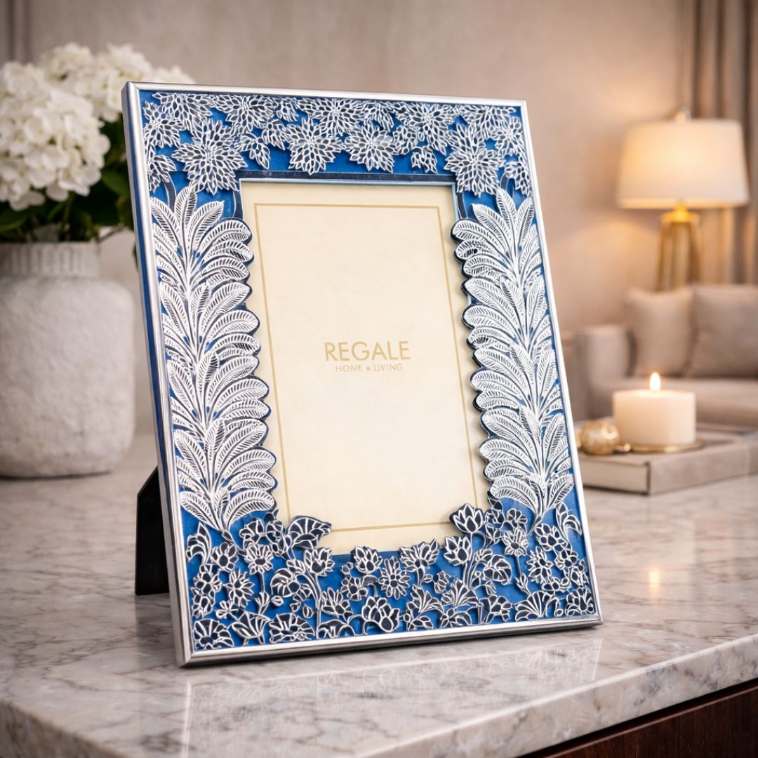 Silver-Plated Floral Elegance Photo Frame - Blue