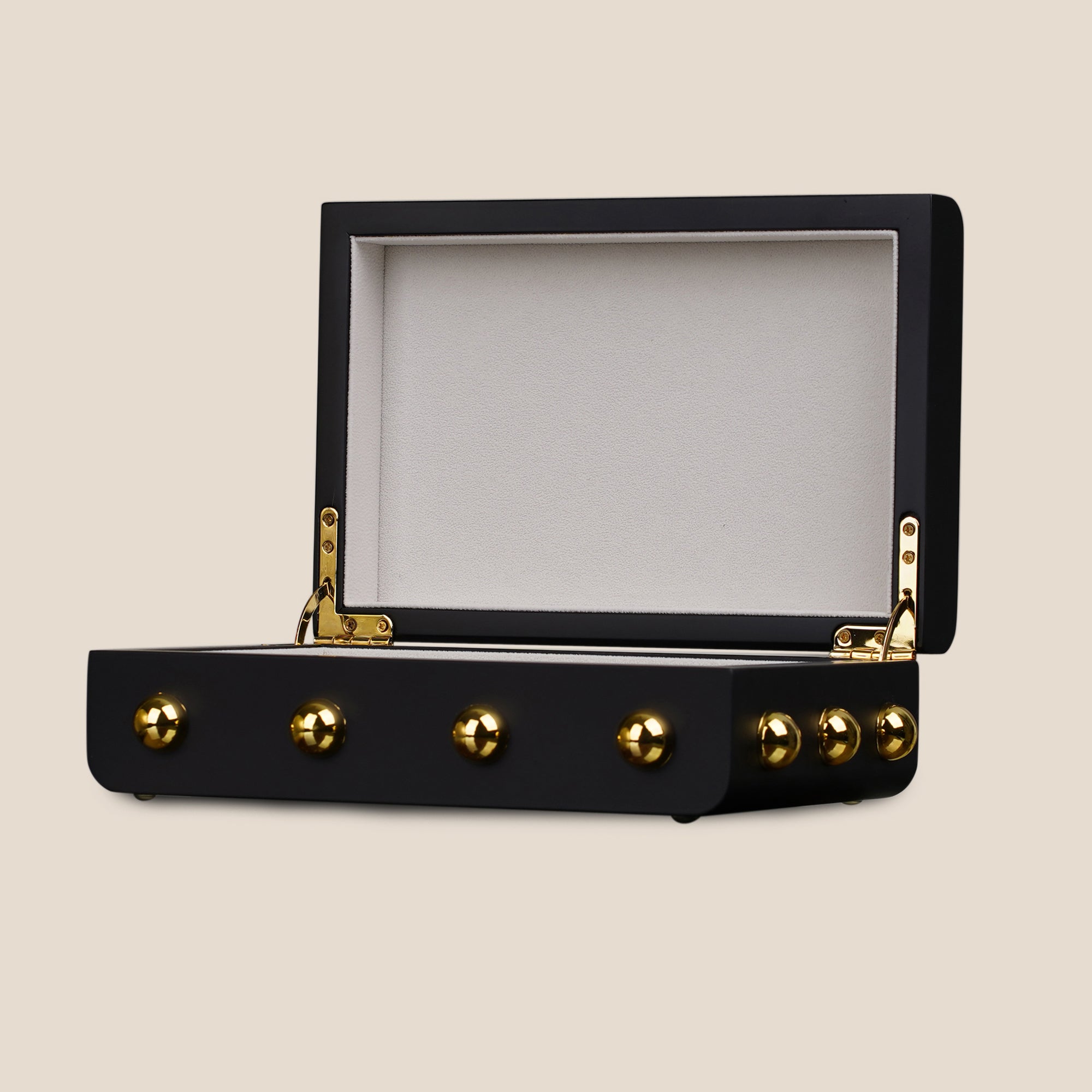 Noir Stud Luxe Box