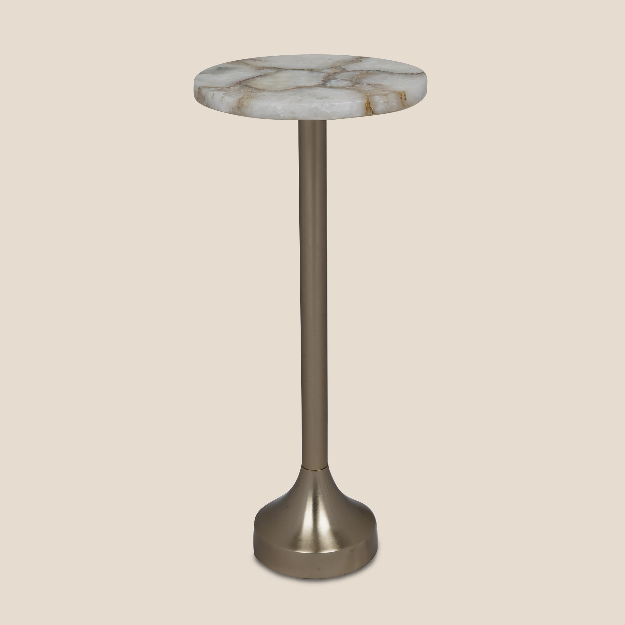 Manor Peg Table