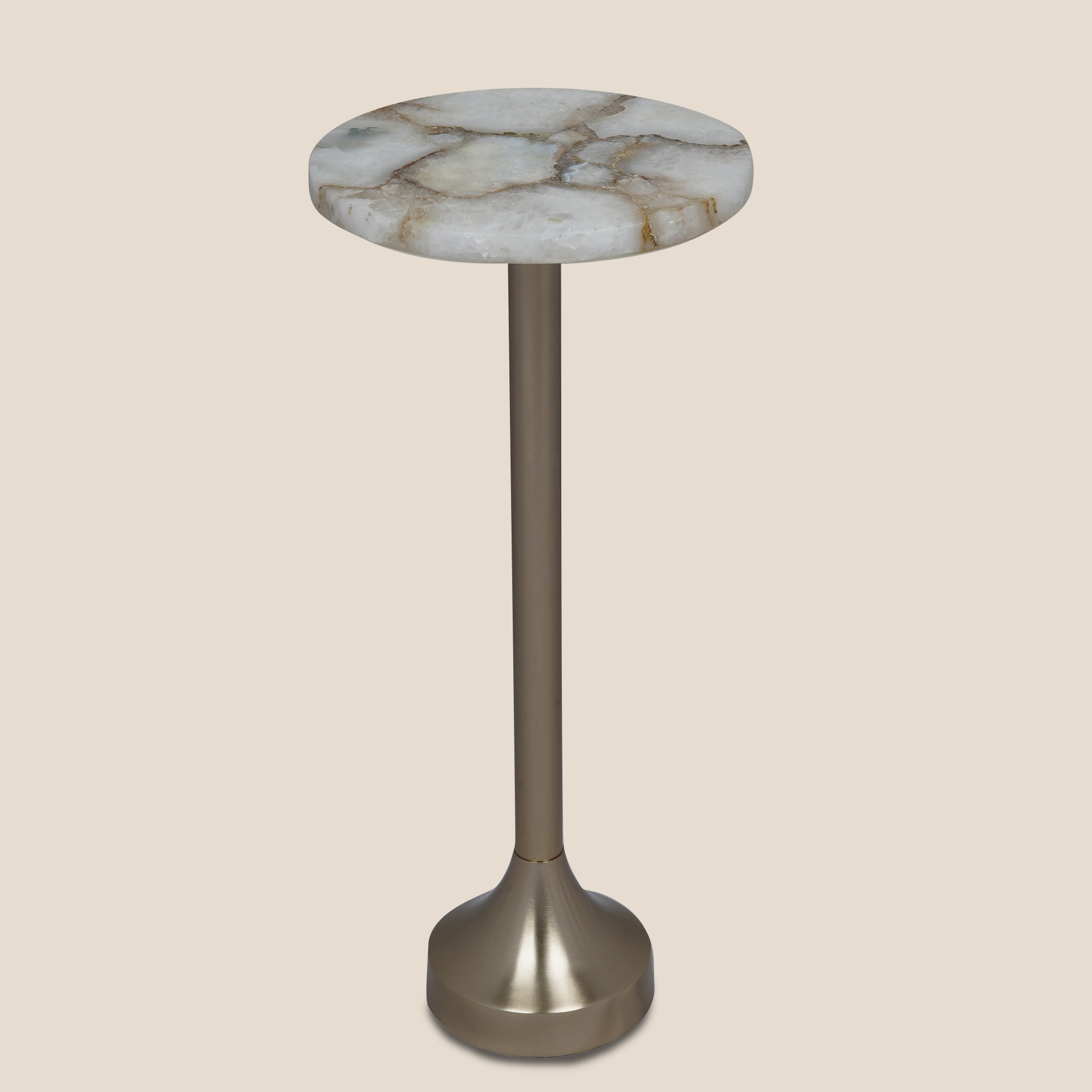 Manor Peg Table