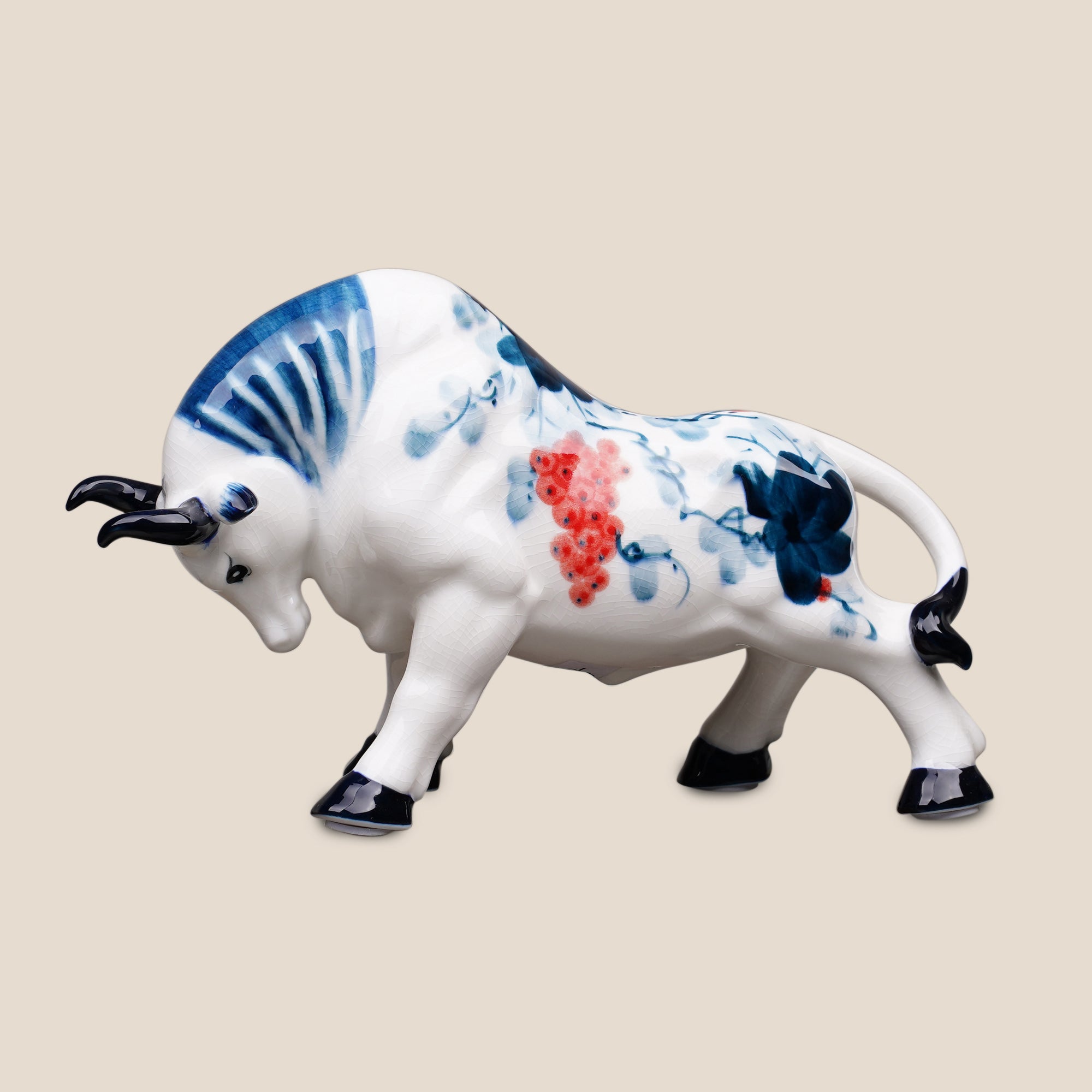 Porcelain Bull Duo – Indigo Bloom (Only for Delhi NCR)