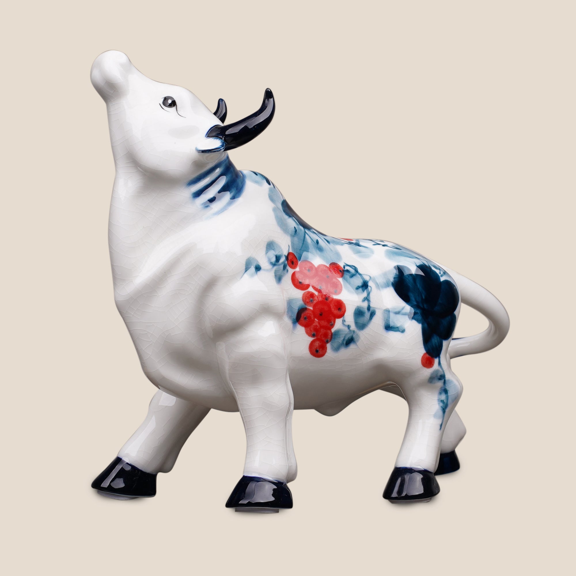 Porcelain Bull Duo – Indigo Bloom (Only for Delhi NCR)