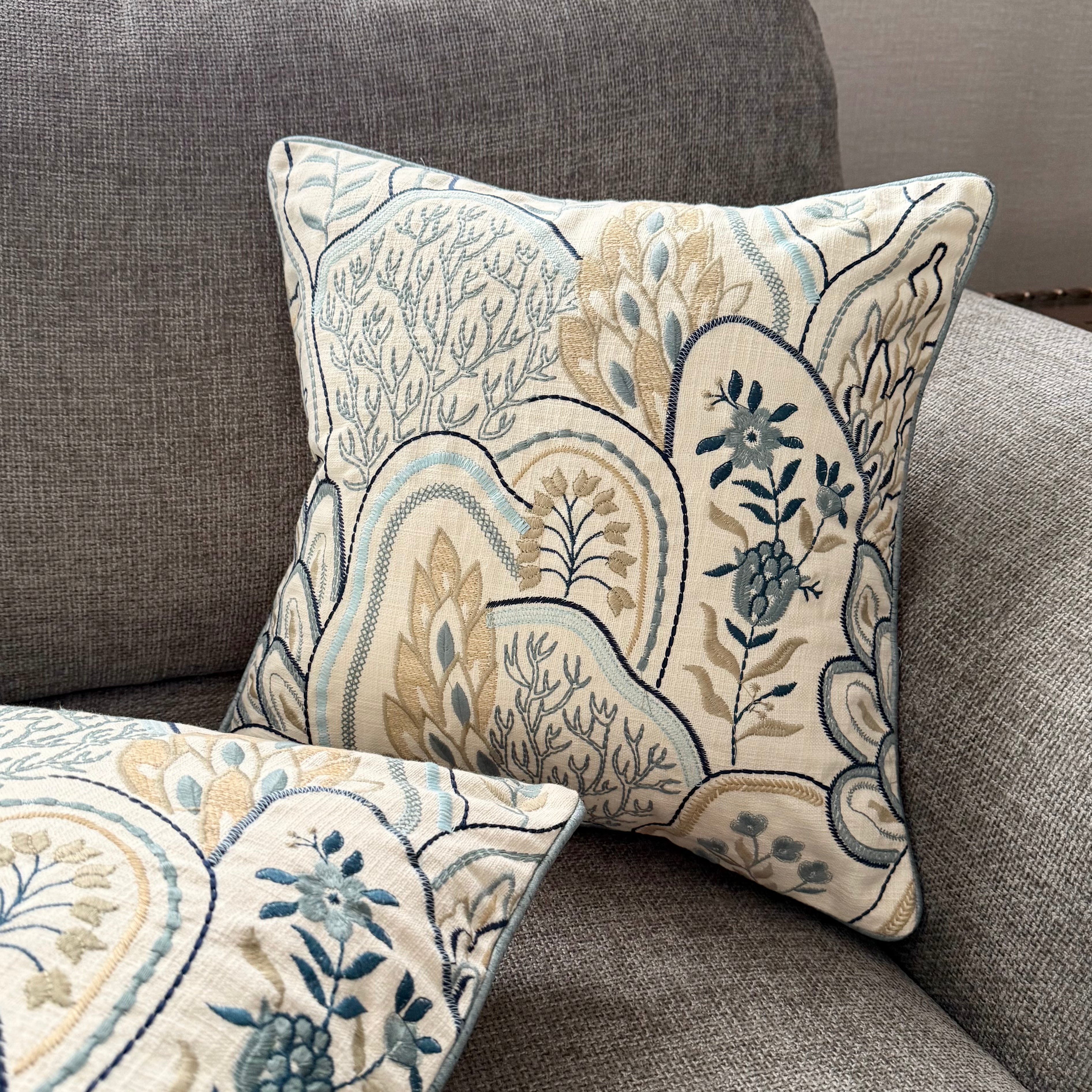 SERENE TAPESTRY Cushion