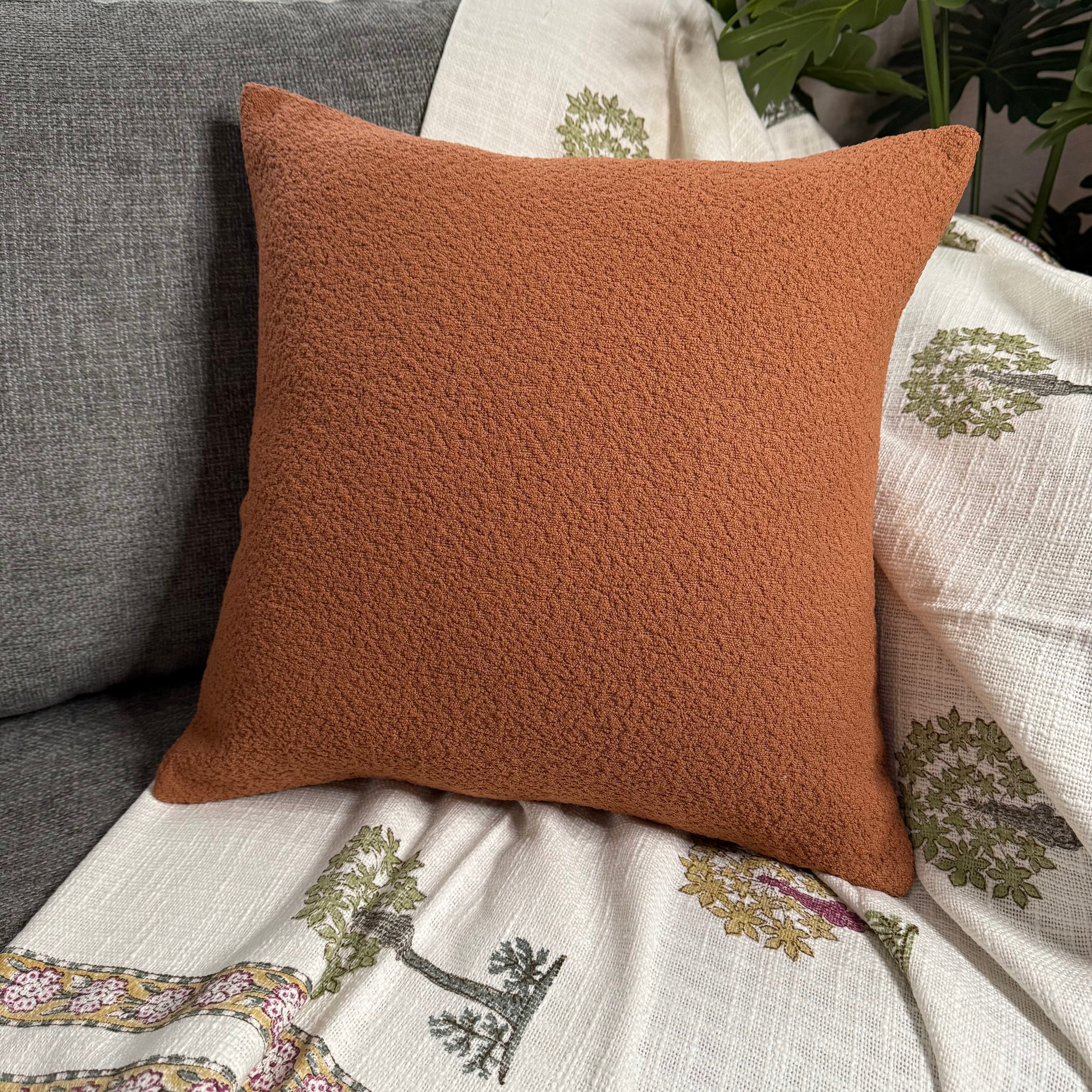 BOUCLE' CUSHION COVER - BURNT ORANGE