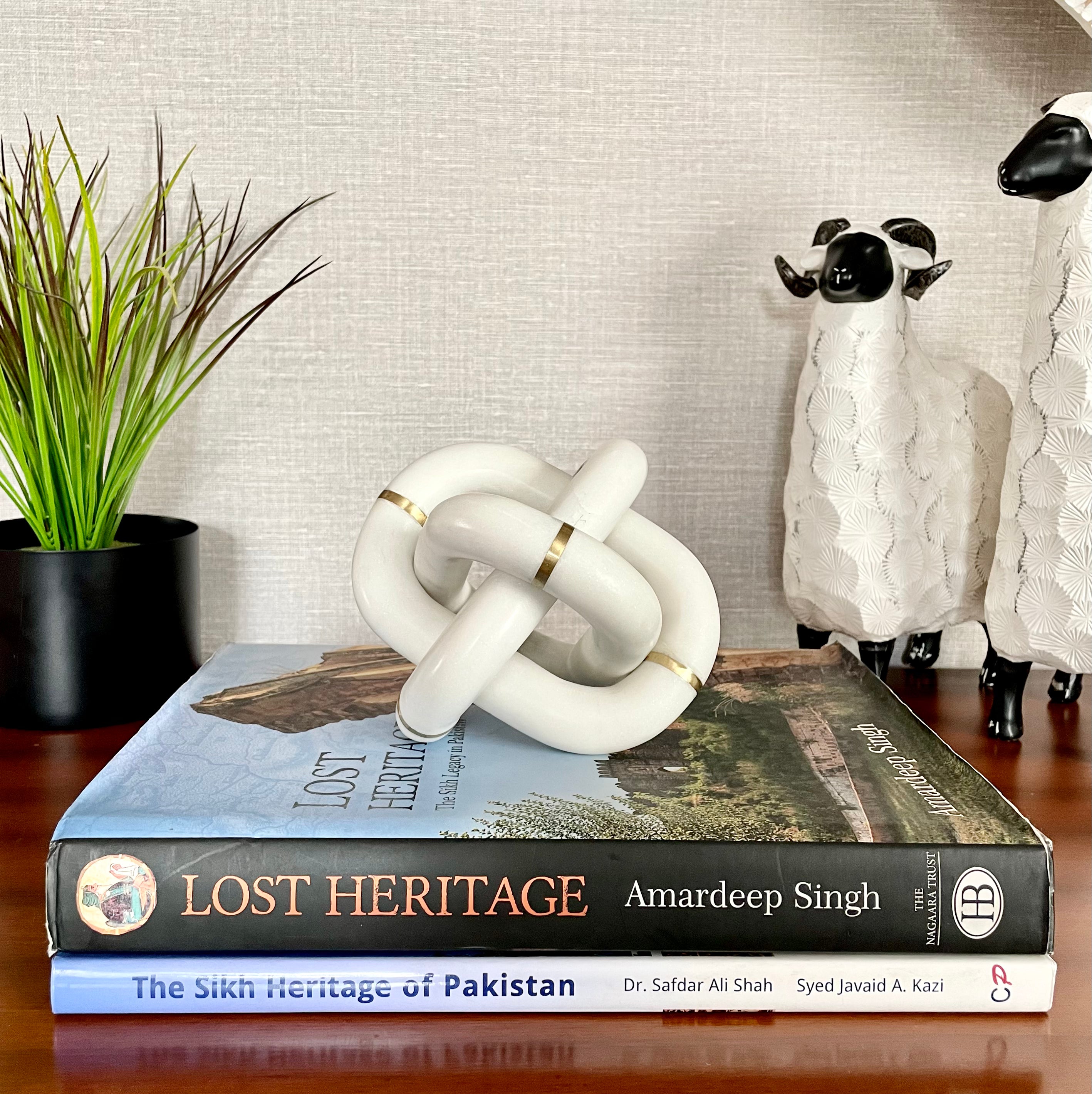 White Marble Knot with Brass Inlay