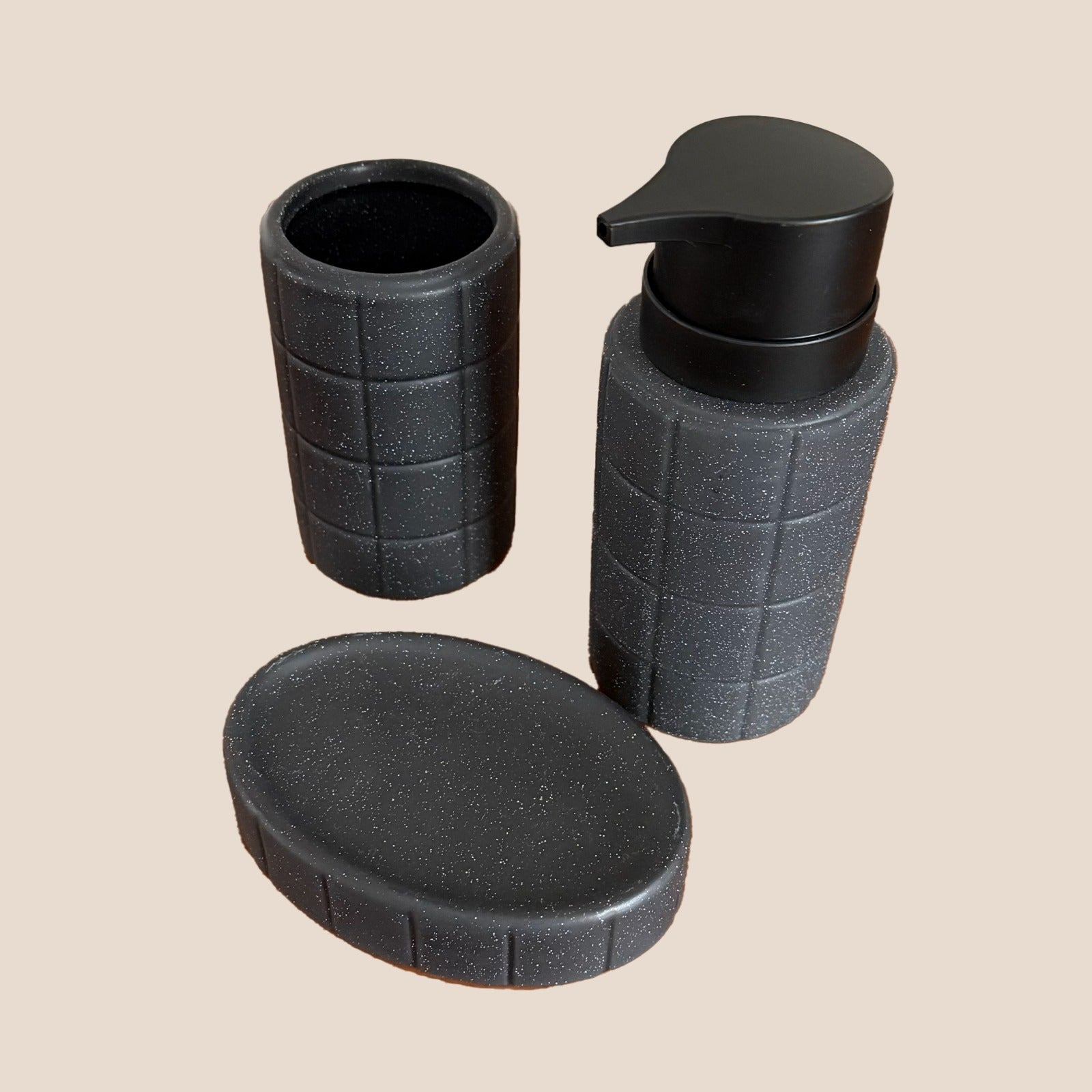 Noirstone Bath Set - Black