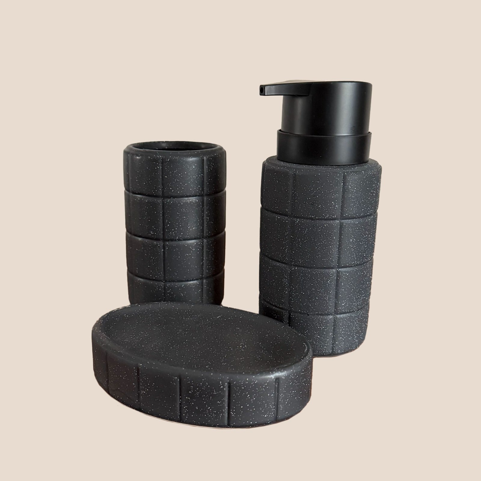 Noirstone Bath Set - Black