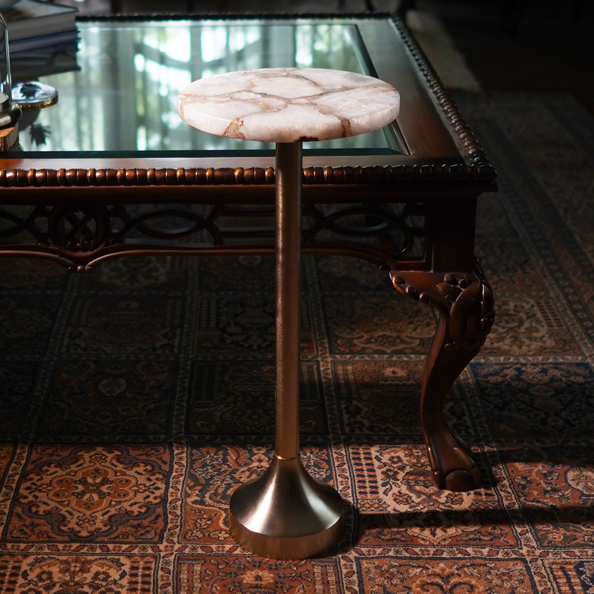 Manor Peg Table