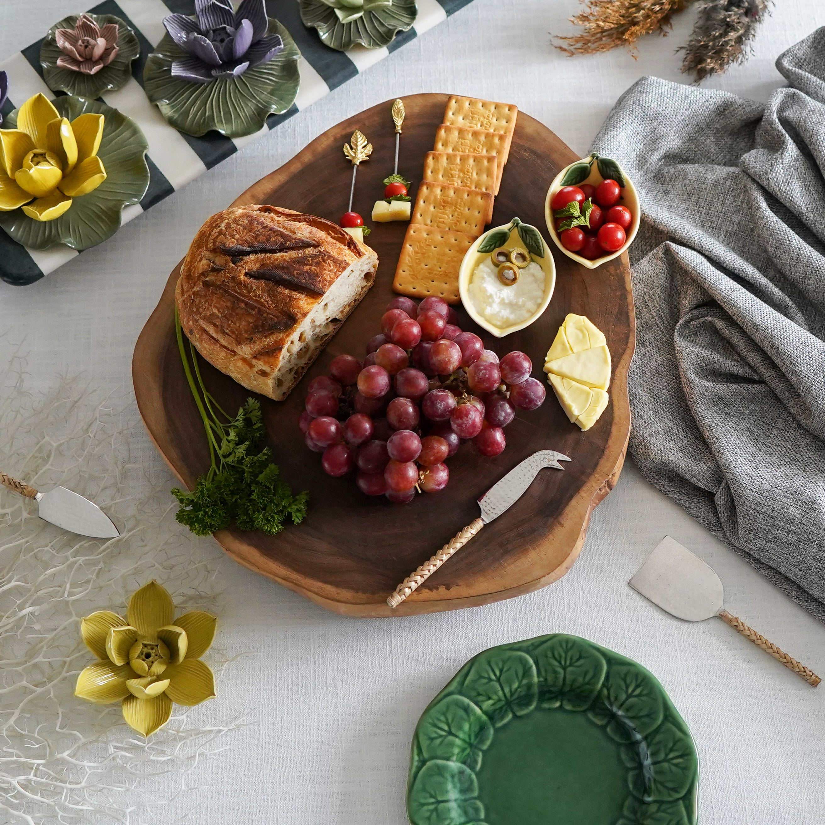 Woven Rattan Cheese Set