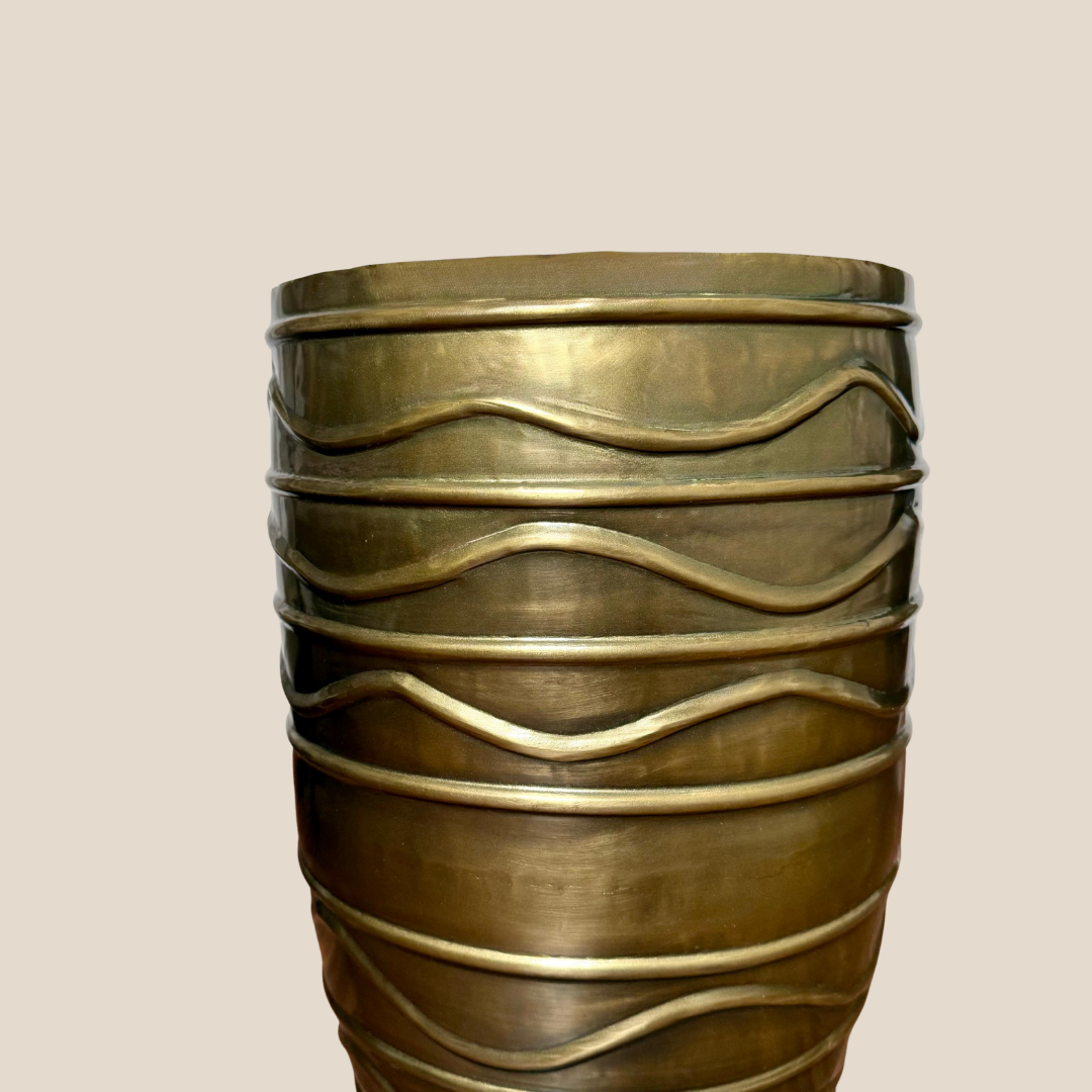 Gilded Crest Planter - Small