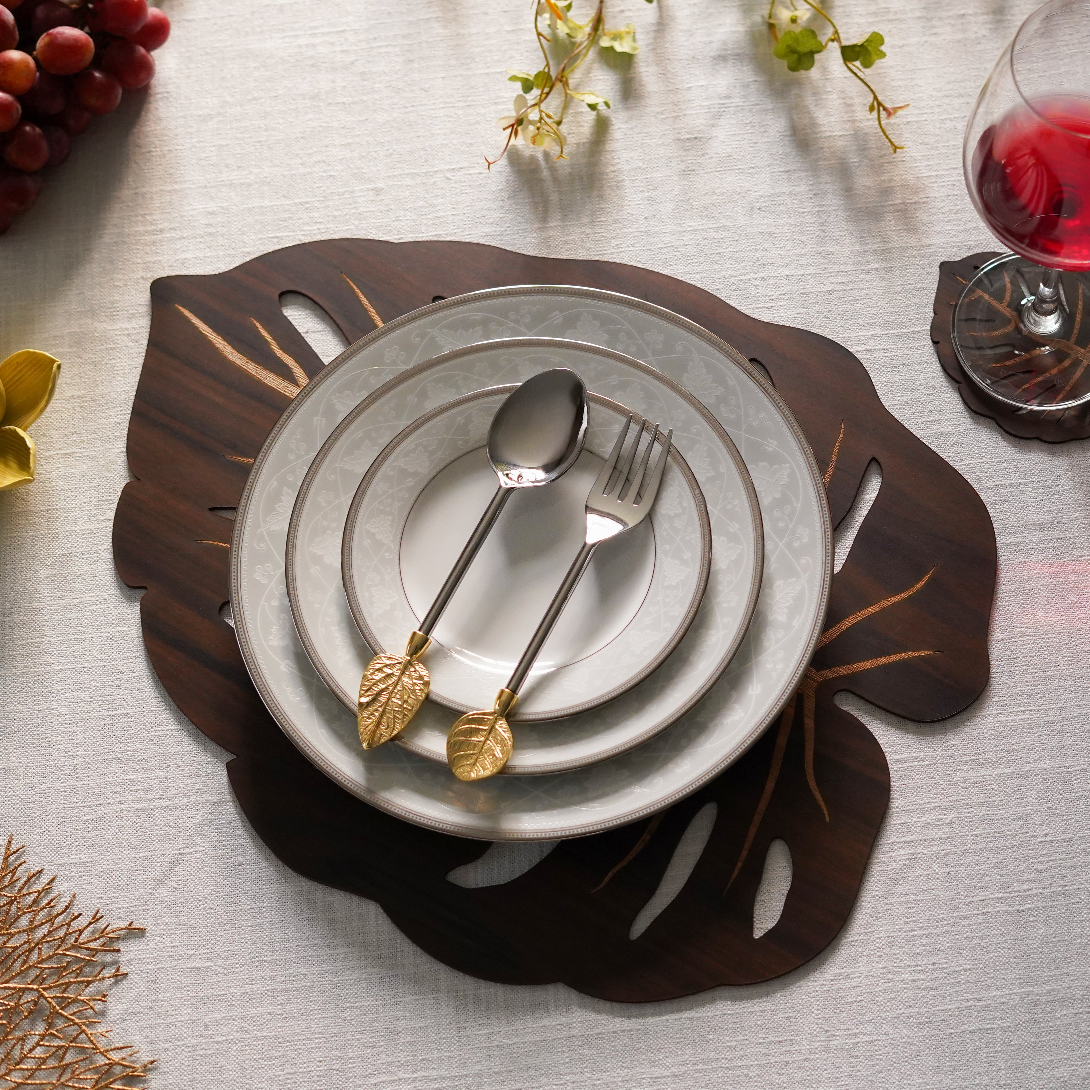 Leaf Table Mat – Set of 2
