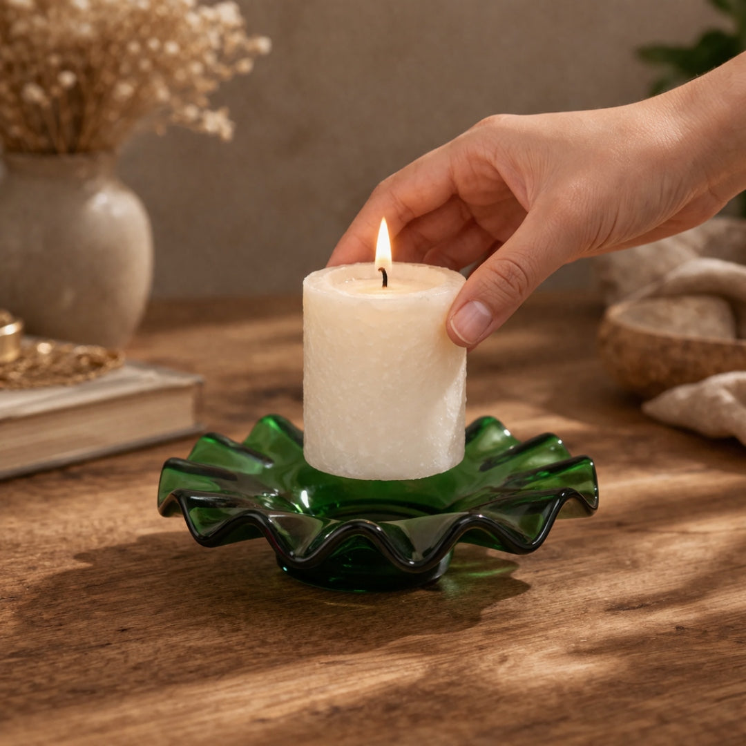 Ruffle Bloom Votive – Emerald