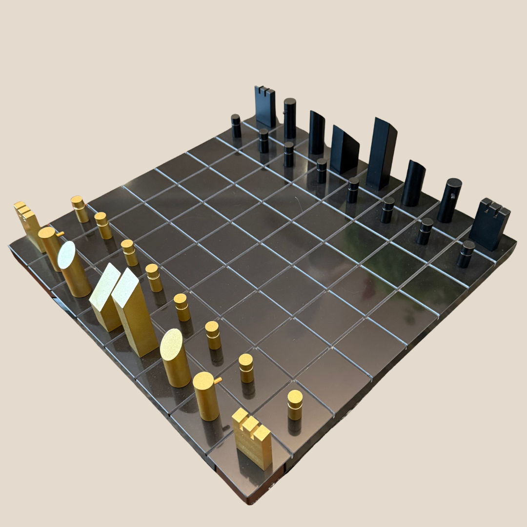 Gilded Noir Chess Set (only in Delhi NCR)