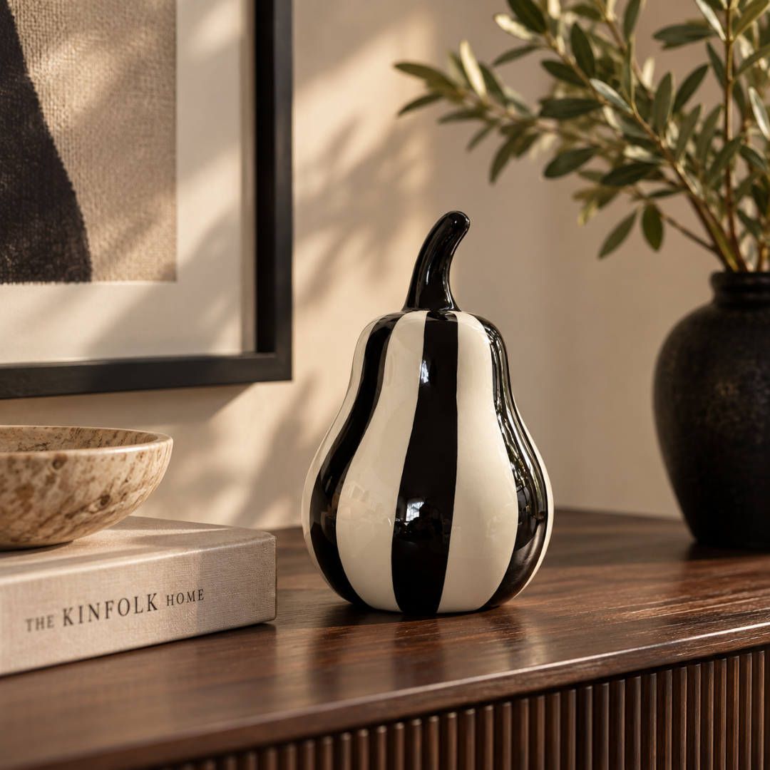 Noir & Ivory Pear Accent - Small