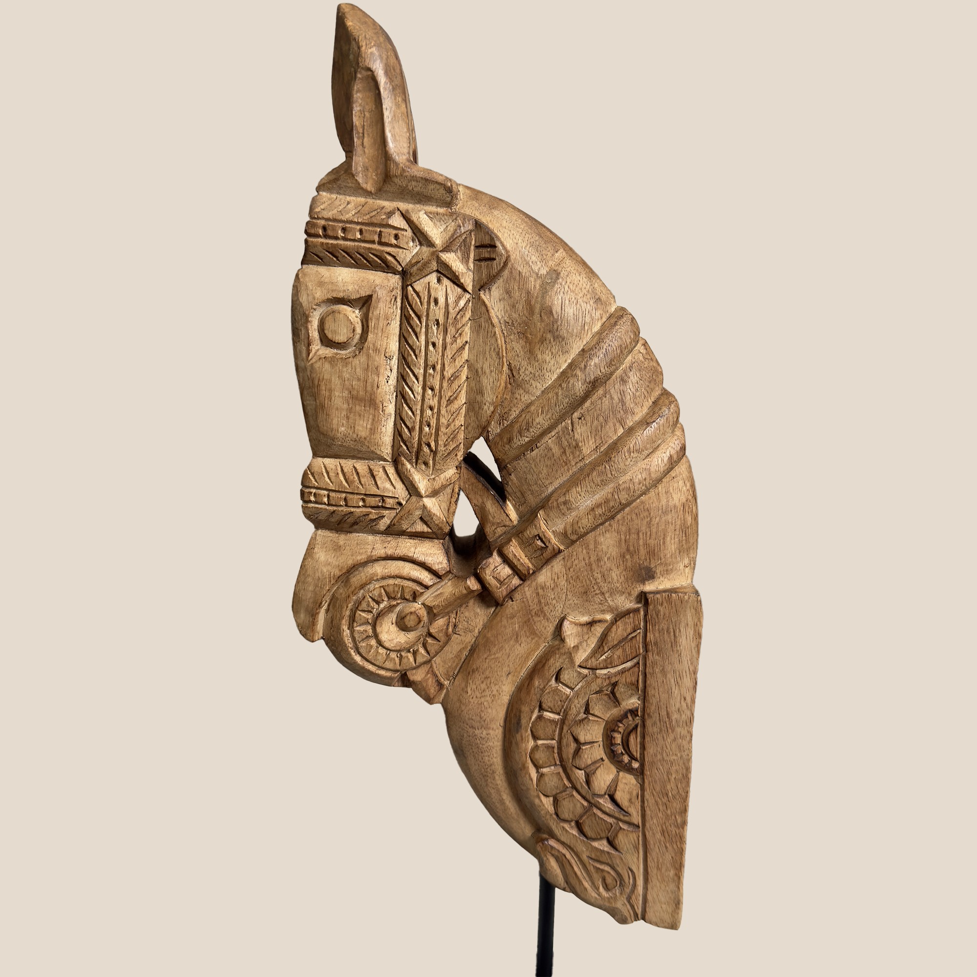 Turang Sculpture