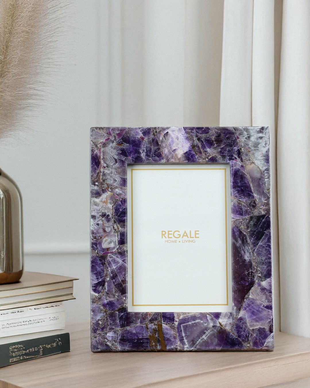 Amethyst Aura Photoframe