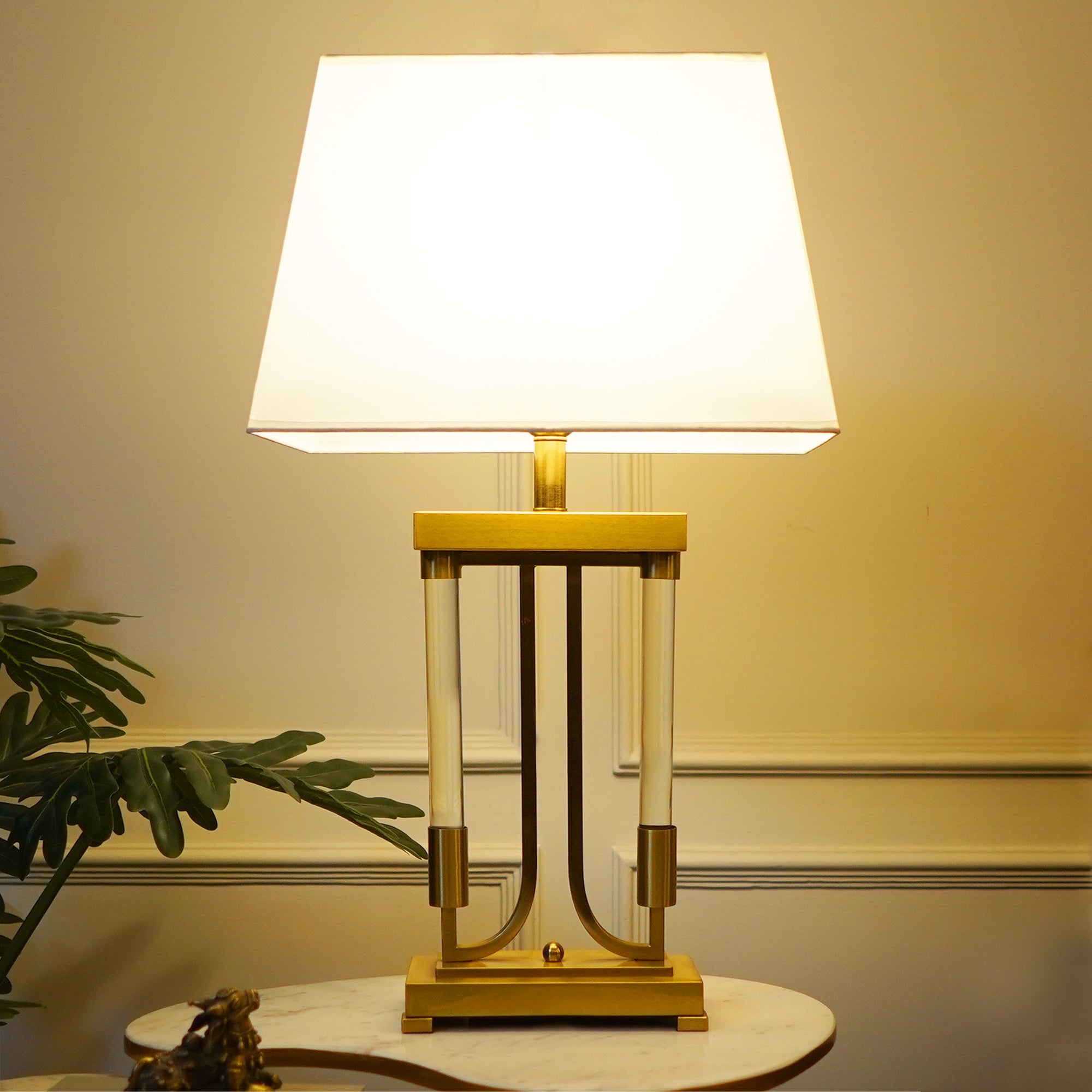 Aurora Luxe Table Lamp (Only for Delhi NCR)