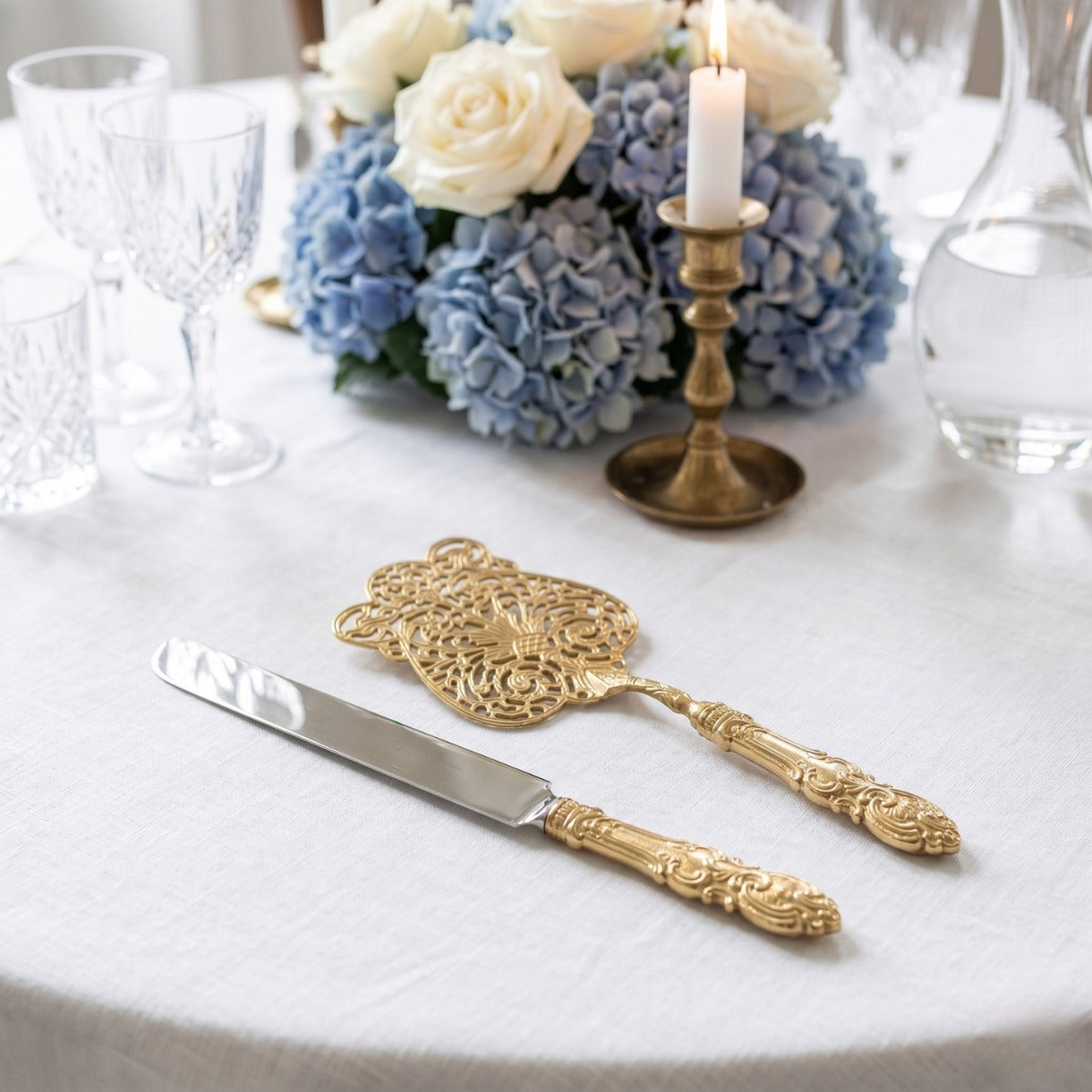 Heritage Cake Set - Brass
