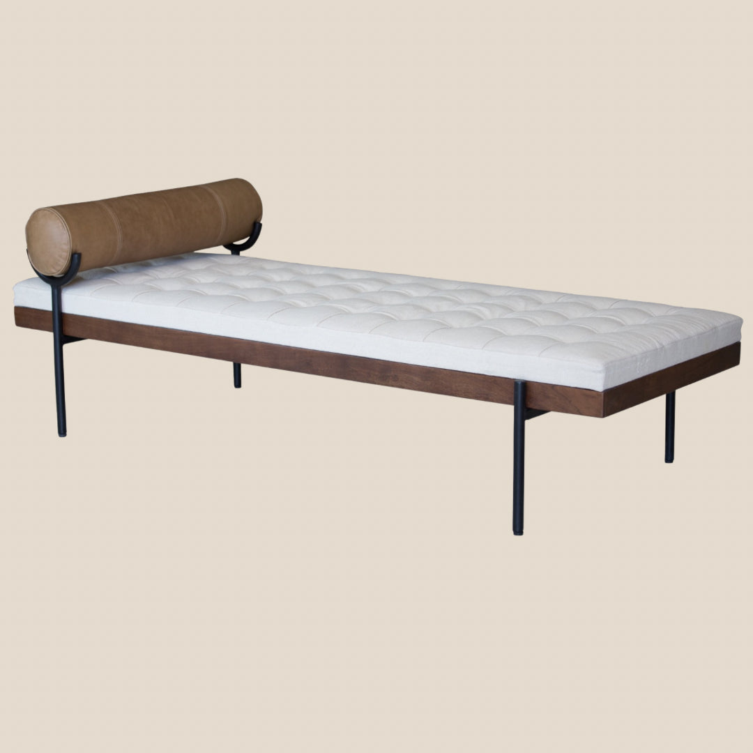 Veda Daybed