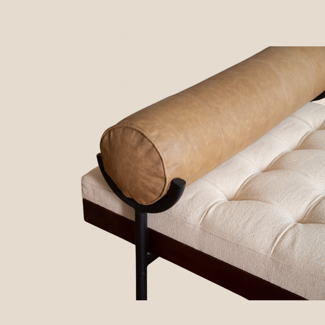 Veda Daybed