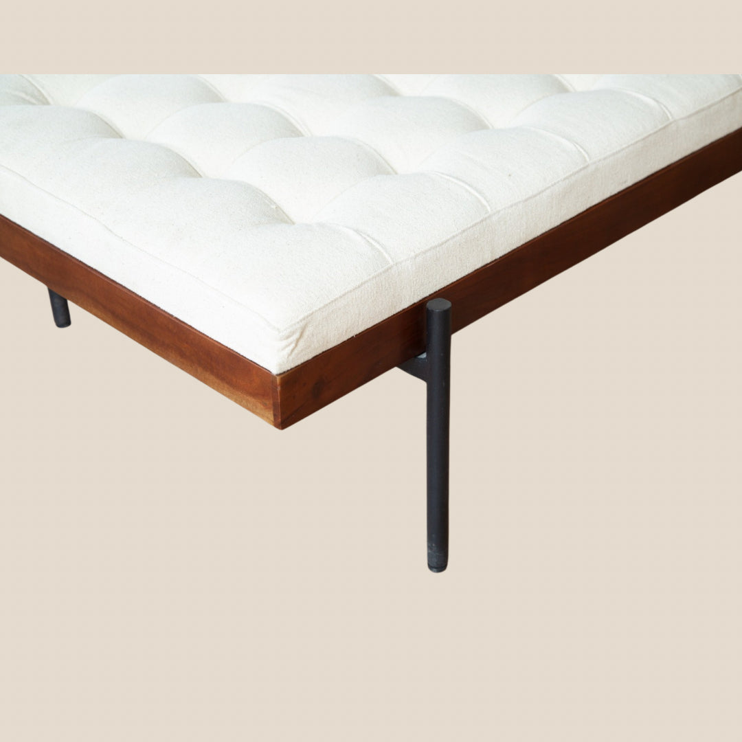 Veda Daybed