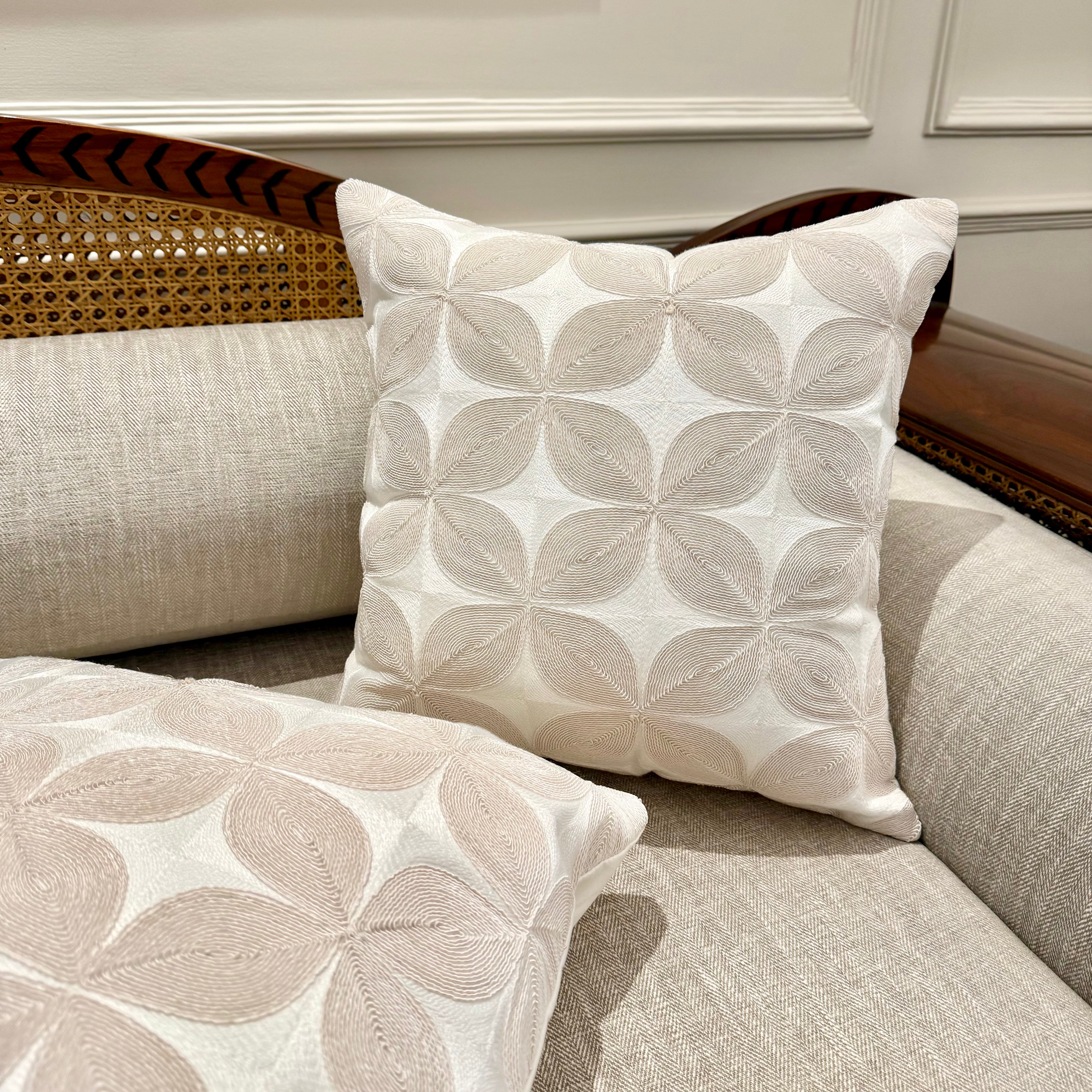 PETAL WEAVE CUSHION COVER - SQUARE