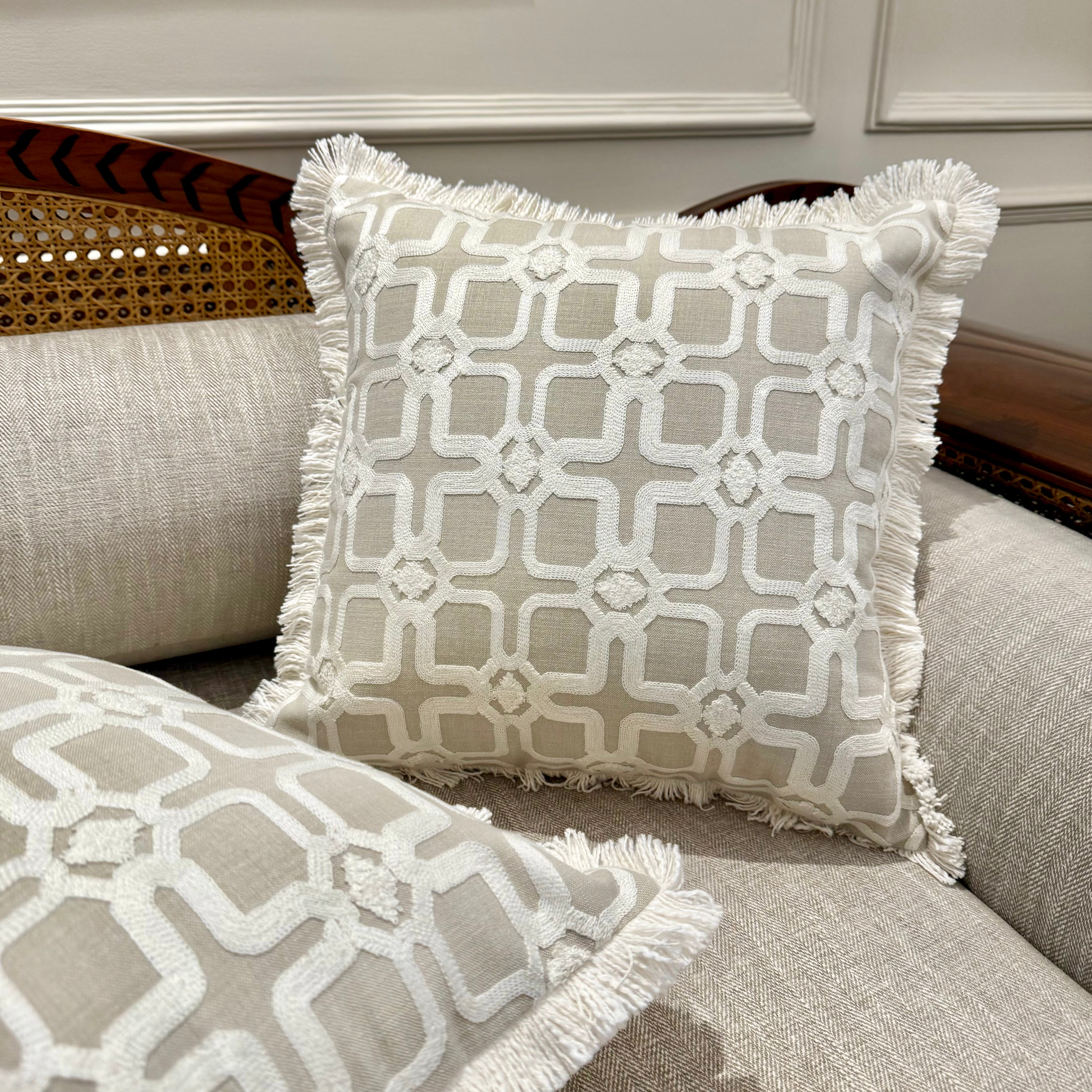 IVORY LUXE - SQUARE
