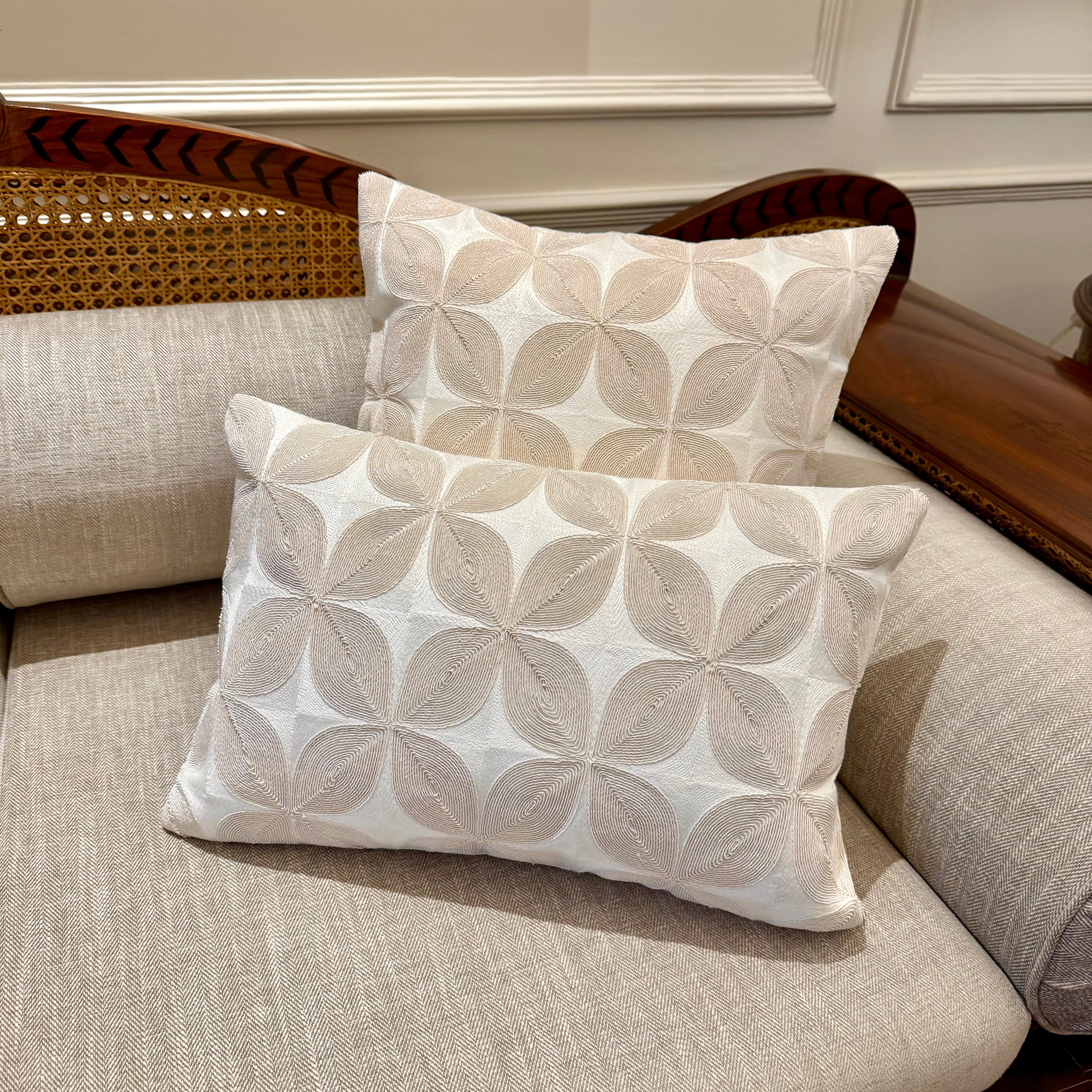 PETAL WEAVE CUSHION COVER - REECTANGLE