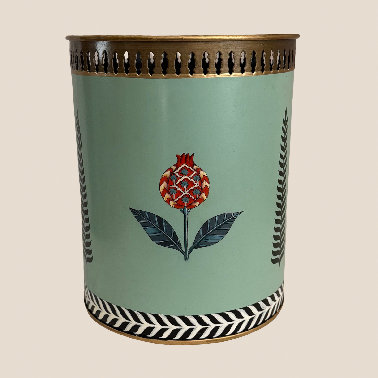 Pomegranate Grove Bin