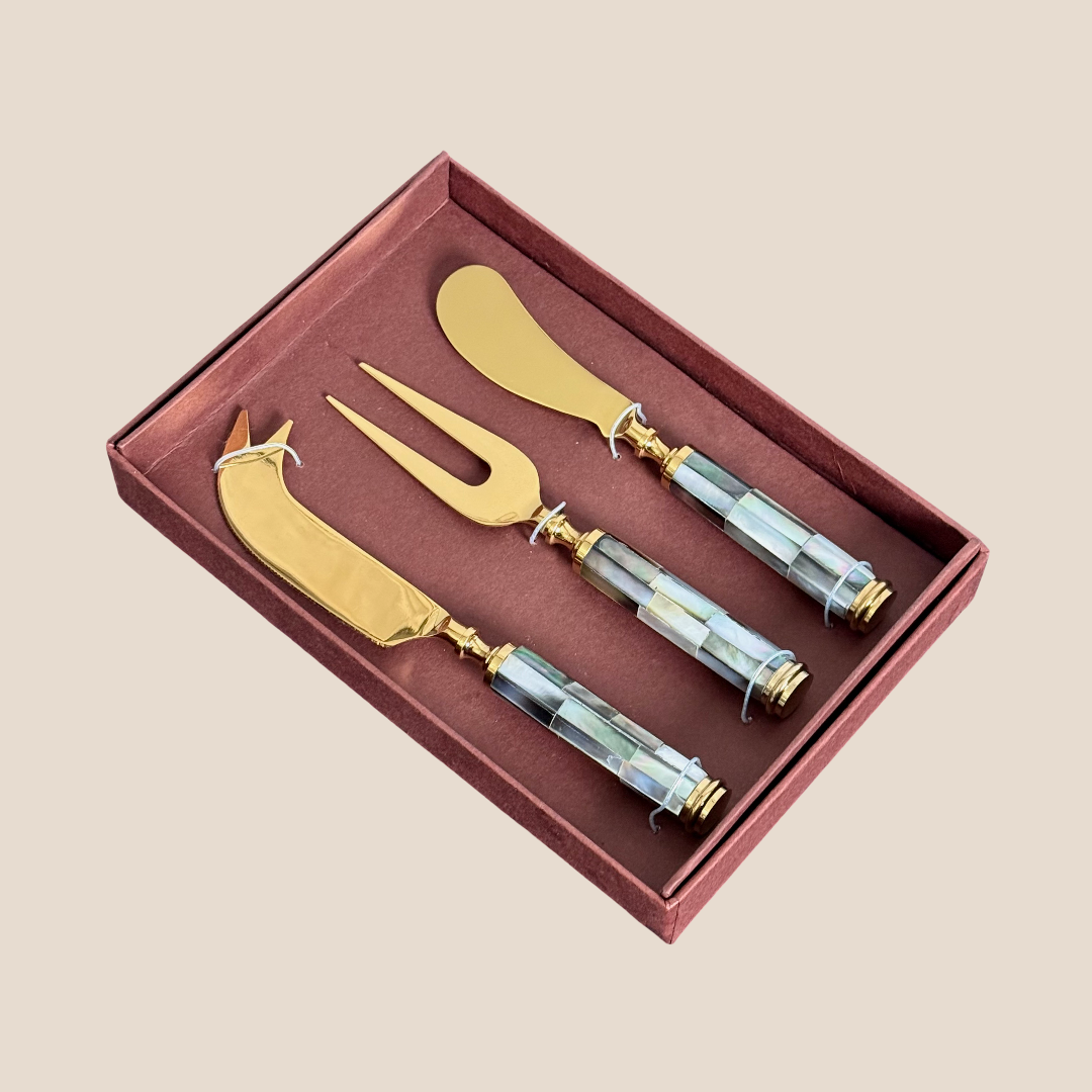 Mother of Pearl Cheese Set