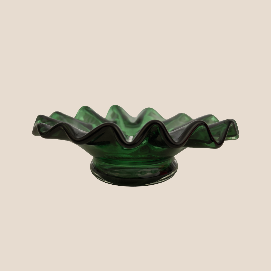 Ruffle Bloom Votive – Emerald