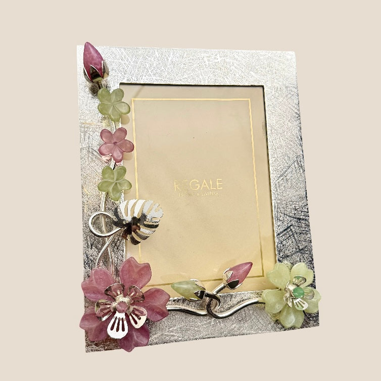 Blooming Grace Collection – Floral Photo Frame