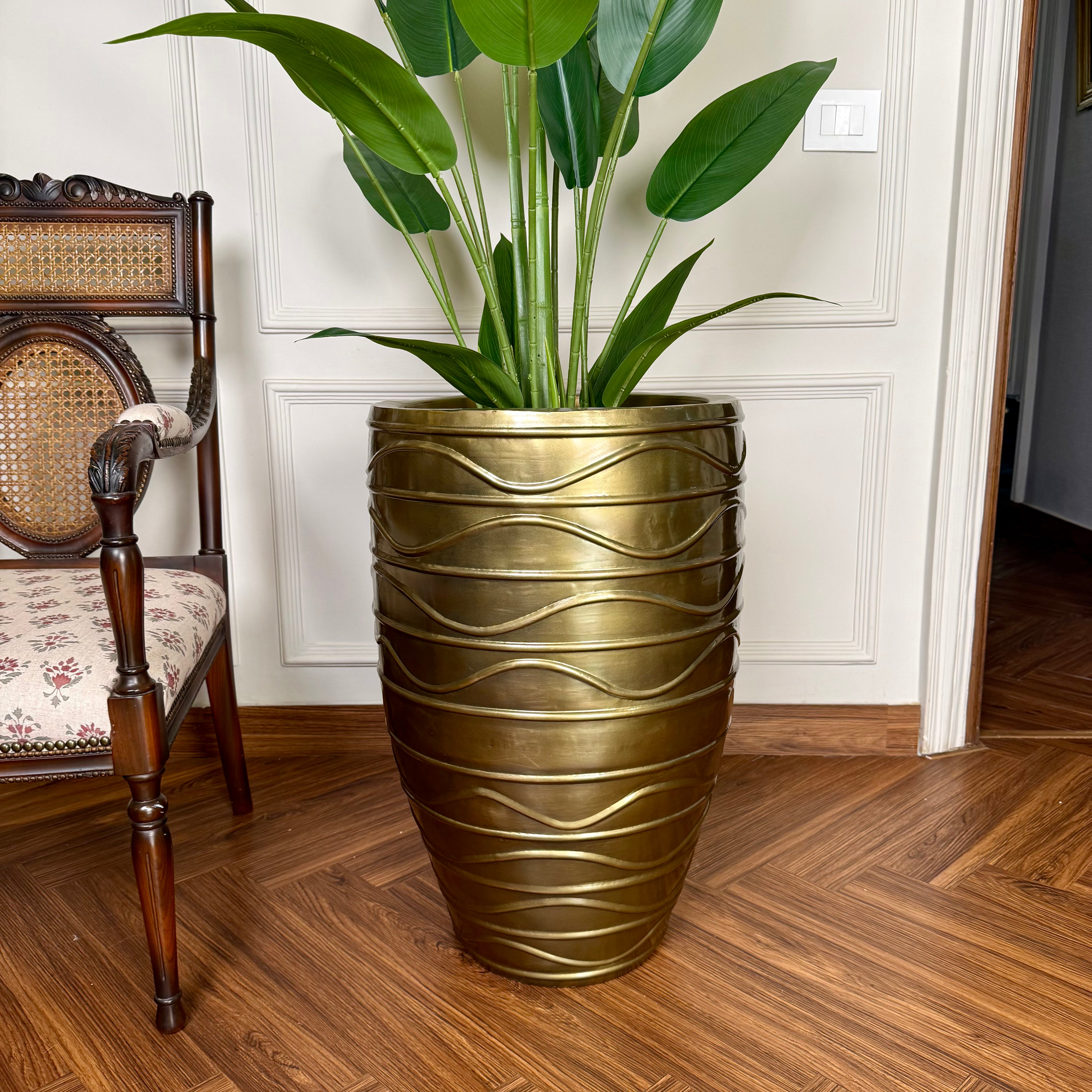 Gilded Crest Planter - Large
