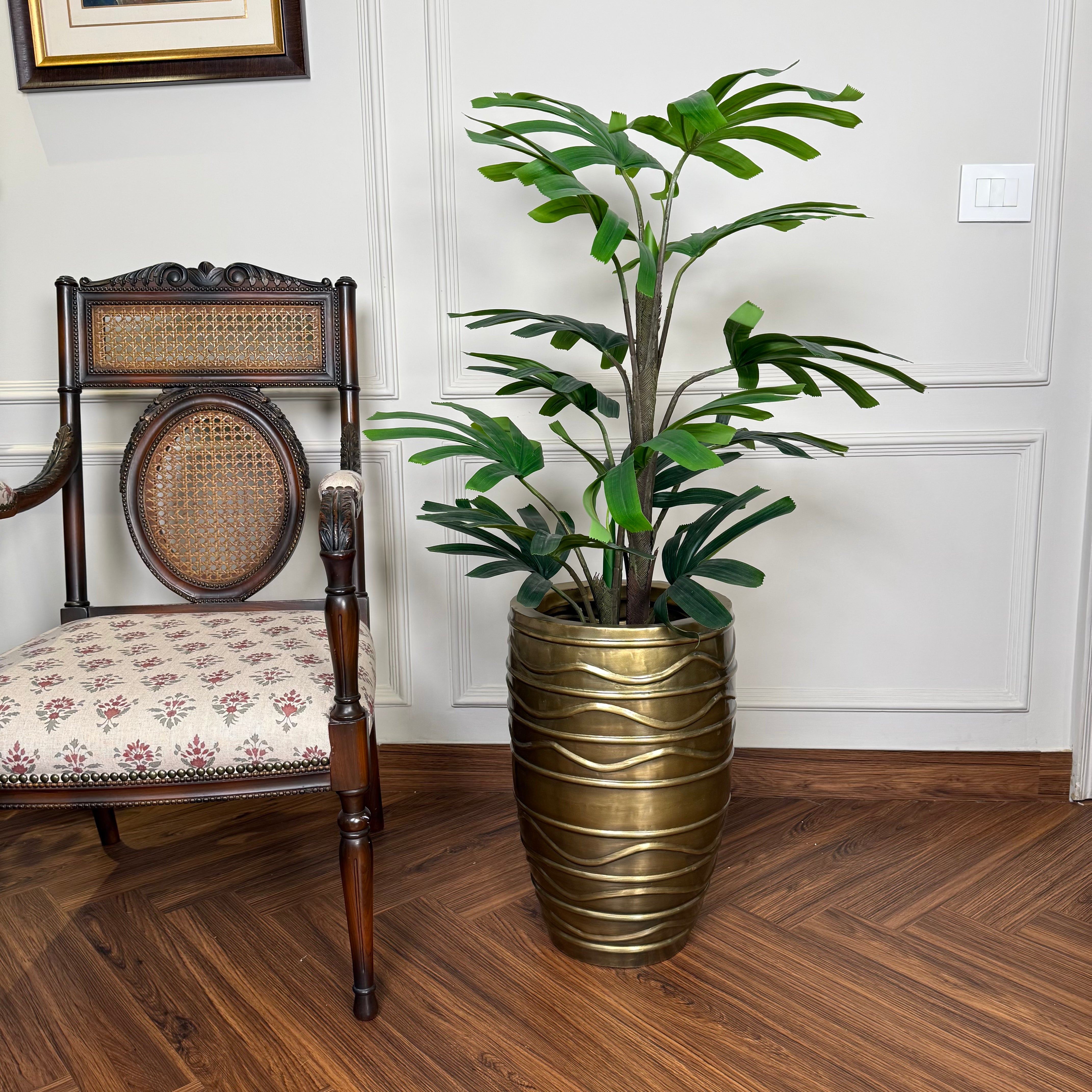 Gilded Crest Planter - Small