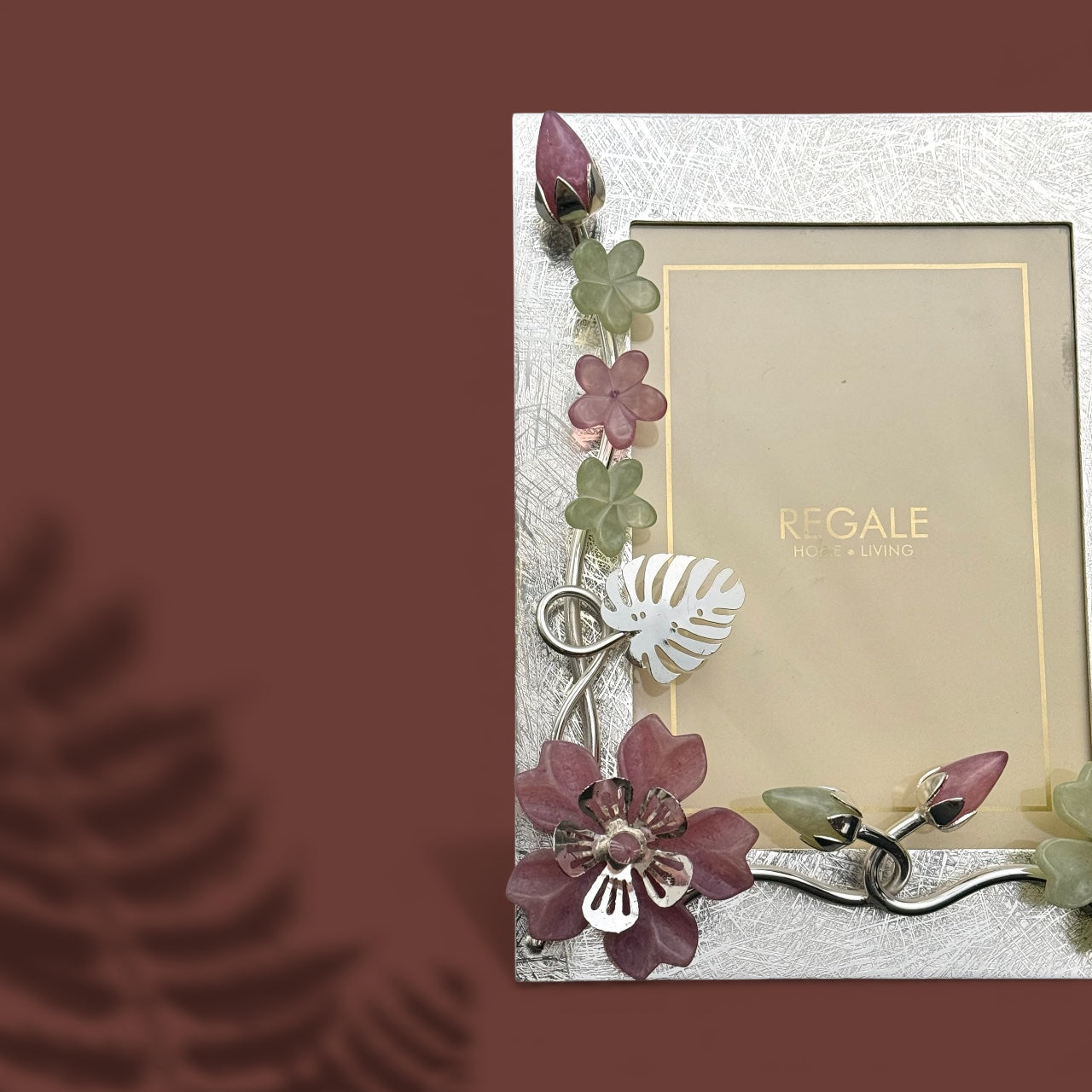 Blooming Grace Collection – Floral Photo Frame