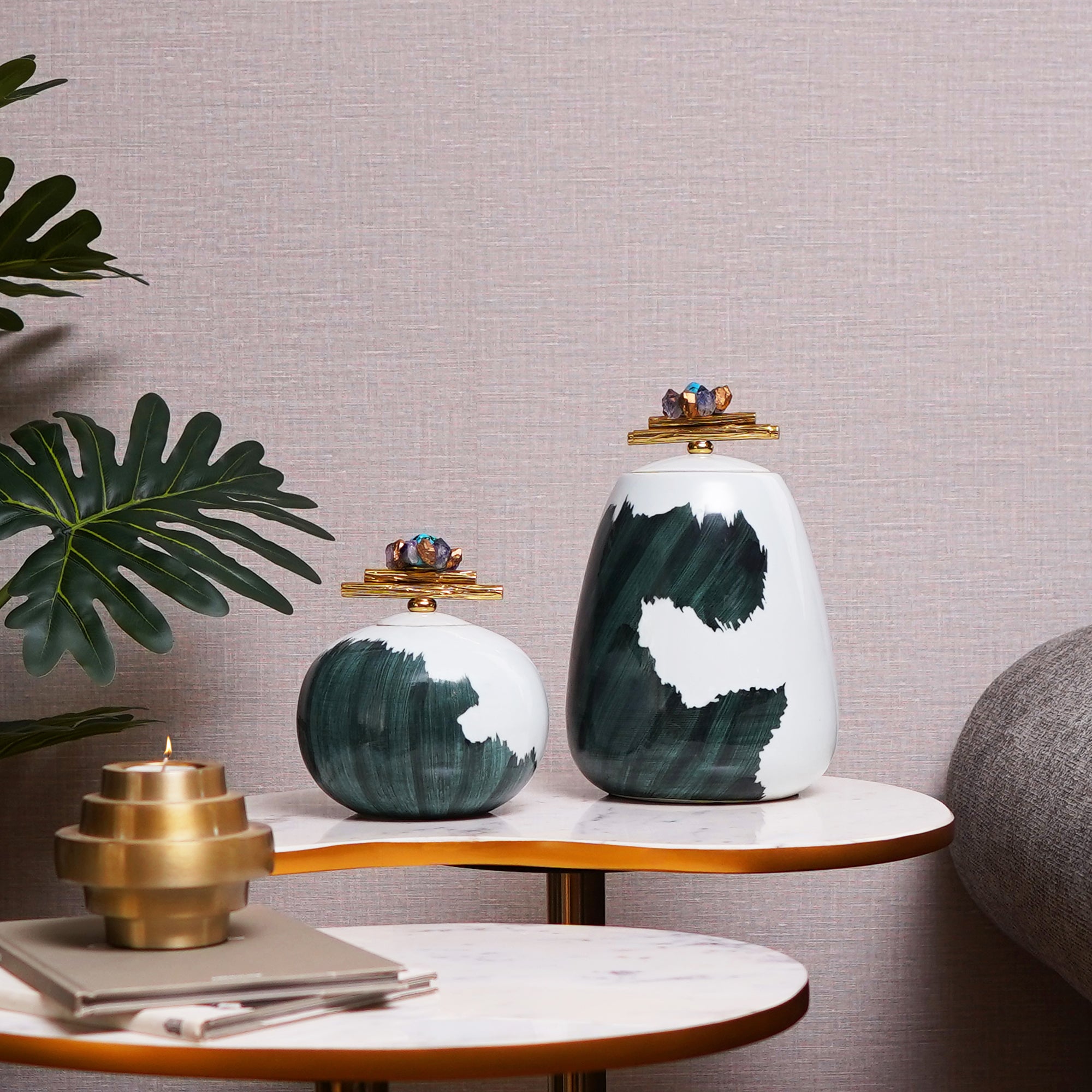 SEMI PRECIOUS URNS