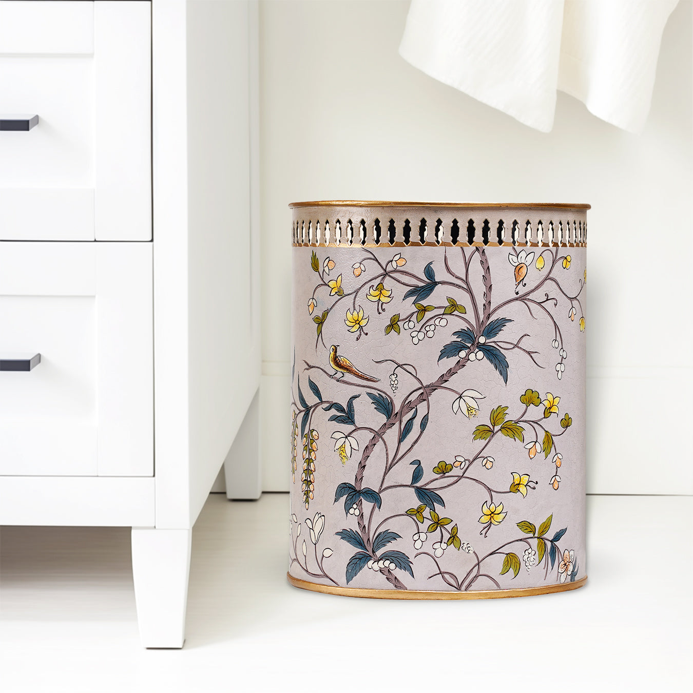 The Aura Waste Bin